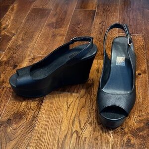 Elegant Black Wedge Sandals